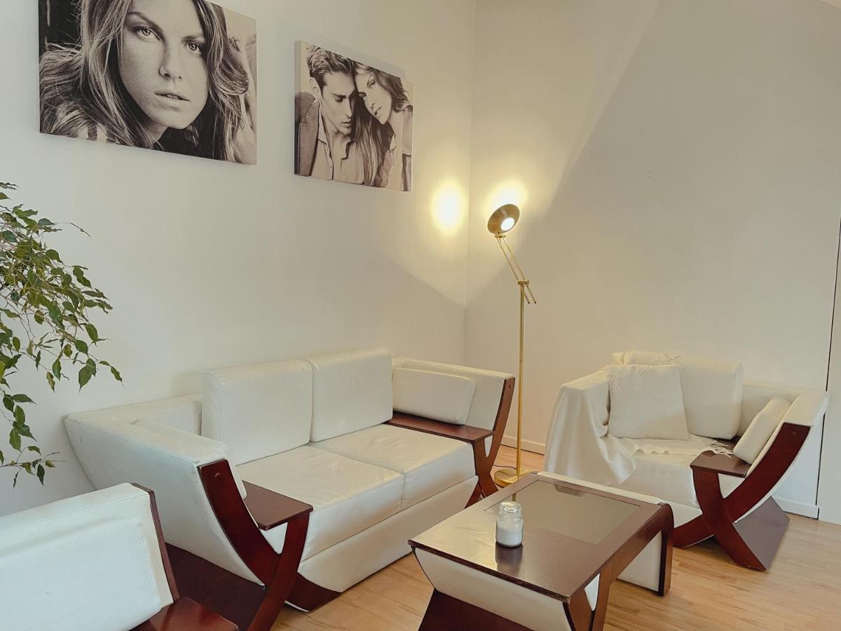 Luxury 150M2 Suite In Most Desirable Area Of Historic Central Vienna Esterno foto