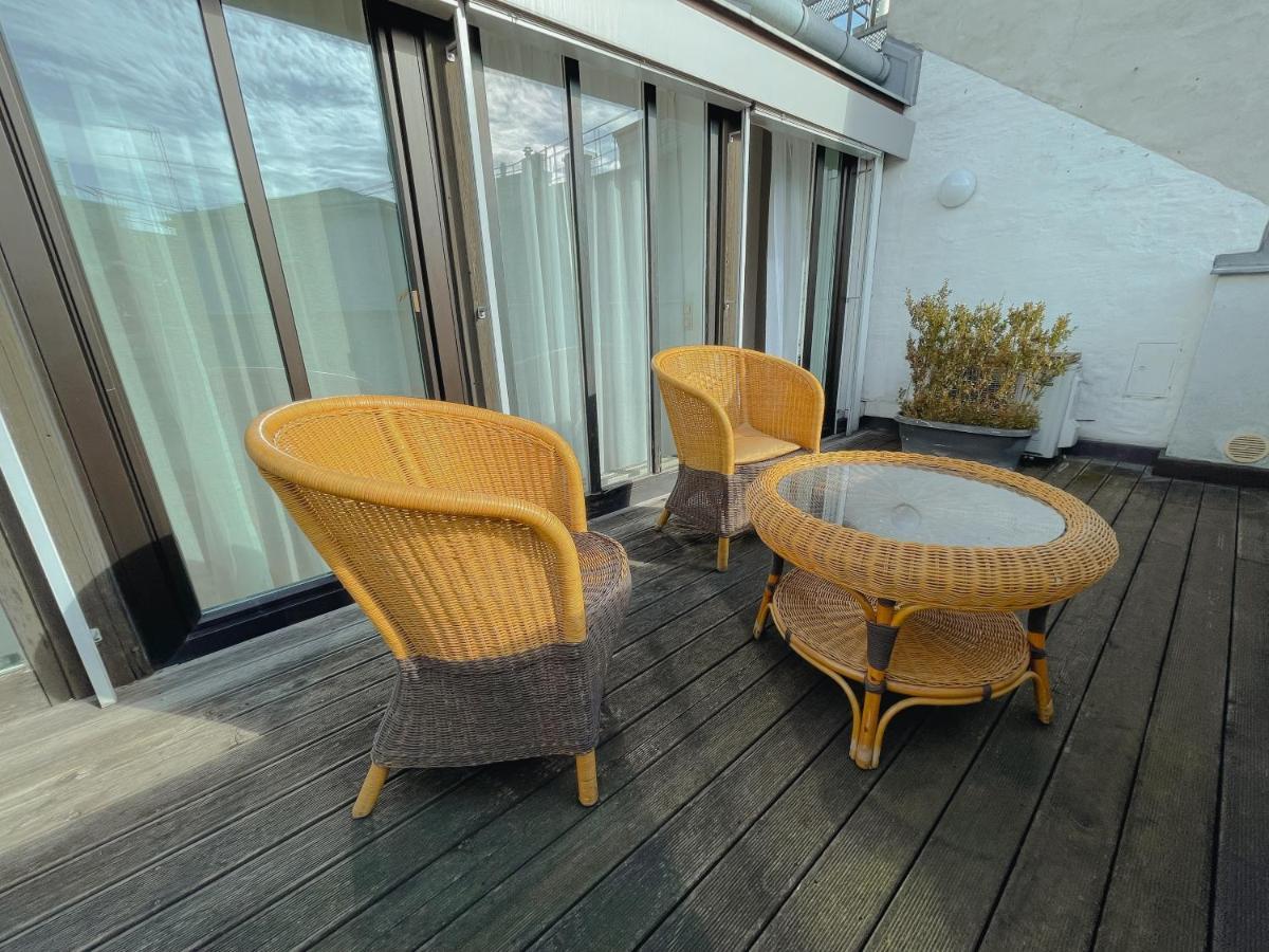 Luxury 150M2 Suite In Most Desirable Area Of Historic Central Vienna Esterno foto